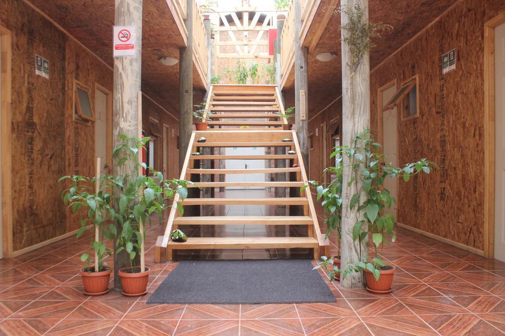 Hostal Baquedano Hostel Puerto Natales Ngoại thất bức ảnh